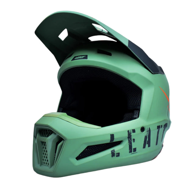 CASCO LEATT 2.5 TIPO CROSS
