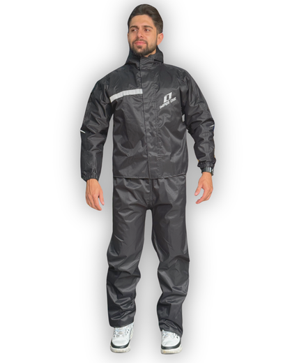 Impermeable Tipo Sudadera IMPERONE Negro