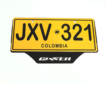PORTA PLACA EN ACERO GIXXER
