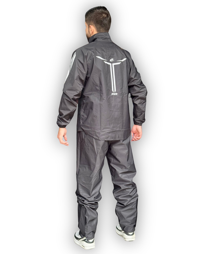 Impermeable Tipo Sudadera Ewig Eternity
