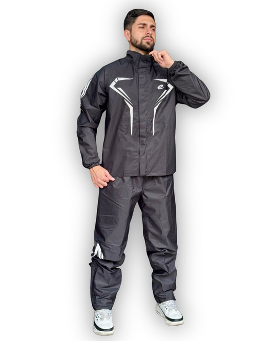 Impermeable Tipo Sudadera Ewig Eternity